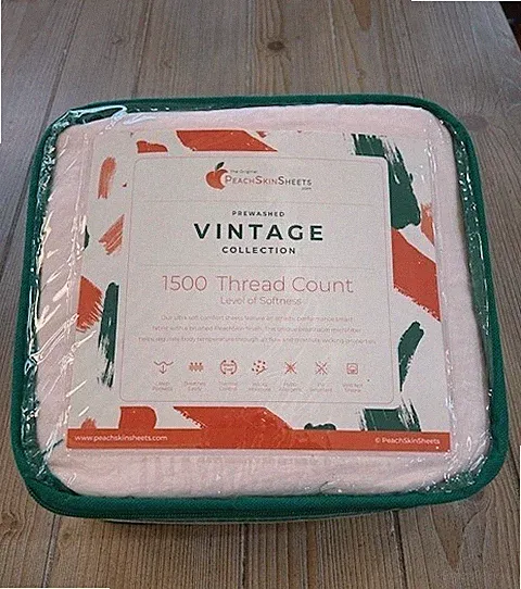 Full/Queen "The Original PeachSkin" Duvet Set - NEW!!
